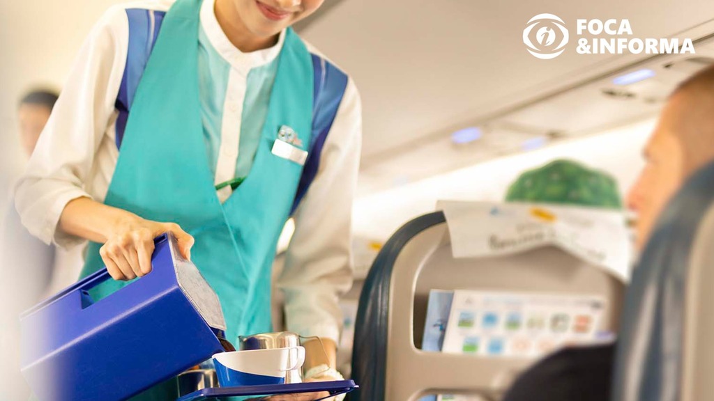 Dicas sobre o que você pode pedir em um voo na classe econômica e não sabia